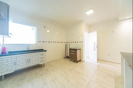 Casa à venda com 268m², 5 quartos e 2 vagasCozinha 
