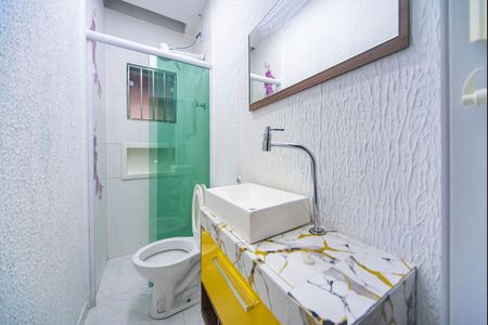 Casa à venda com 268m², 5 quartos e 2 vagasBanheiro Quarto 2 casa 2