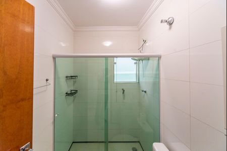 Casa à venda com 268m², 5 quartos e 2 vagasBanheiro 