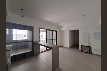 Apartamento para alugar com 75m², 2 quartos e 1 vagaSala