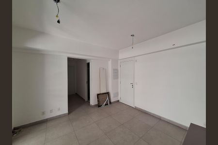 Apartamento para alugar com 75m², 2 quartos e 1 vagaSala