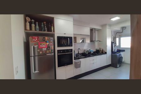 Cozinha de apartamento à venda com 3 quartos, 118m² em Umuarama, Osasco