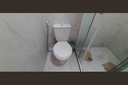 Apartamento à venda com 118m², 3 quartos e 2 vagas Apartamento à venda com 118m², 3 quartos e 2 vagasBanheiro da Suíte 2
