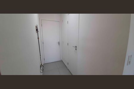 Entrada de Serviço de apartamento à venda com 3 quartos, 118m² em Umuarama, Osasco