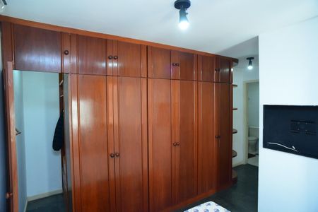Apartamento à venda com 71m², 2 quartos e 1 vagaSuíte Principal