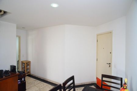 Sala de apartamento à venda com 2 quartos, 71m² em Barra da Tijuca, Rio de Janeiro