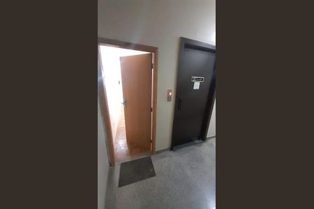 Elevador de apartamento para alugar com 1 quarto, 24m² em Copacabana, Rio de Janeiro