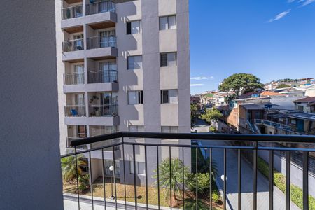 Apartamento à venda com 55m², 2 quartos e 1 vaga Apartamento à venda com 55m², 2 quartos e 1 vagaVaranda