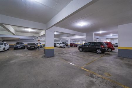 Apartamento à venda com 55m², 2 quartos e 1 vaga Apartamento à venda com 55m², 2 quartos e 1 vagaGaragem