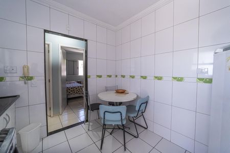 Apartamento à venda com 55m², 2 quartos e 1 vaga Apartamento à venda com 55m², 2 quartos e 1 vagaCozinha