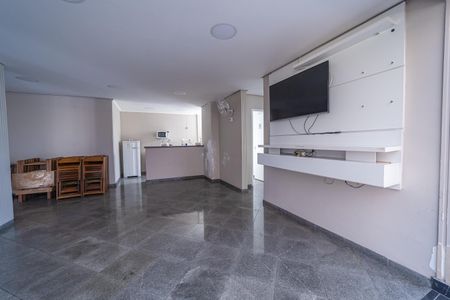 Apartamento à venda com 55m², 2 quartos e 1 vaga Apartamento à venda com 55m², 2 quartos e 1 vagaÁrea comum - Salão de festas