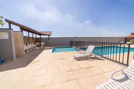 Apartamento à venda com 55m², 2 quartos e 1 vaga Apartamento à venda com 55m², 2 quartos e 1 vagaÁrea comum - Piscina