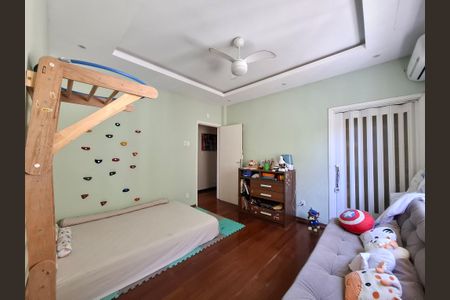 Apartamento à venda com 96m², 2 quartos e 1 vagaQuarto 2