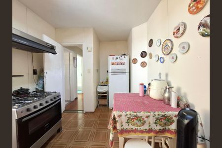 Apartamento à venda com 96m², 2 quartos e 1 vagaCozinha 