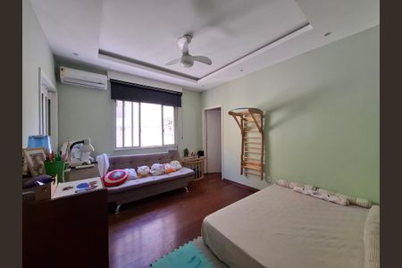 Apartamento à venda com 96m², 2 quartos e 1 vagaQuarto 2