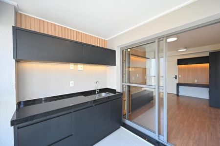 Apartamento para alugar com 50m², 1 quarto e 1 vagaVaranda