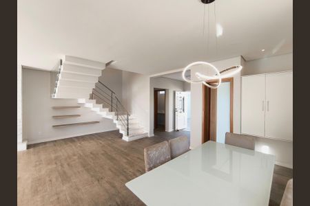 Sala de casa à venda com 3 quartos, 325m² em Parque Residencial Nove de Julho, Jundiaí