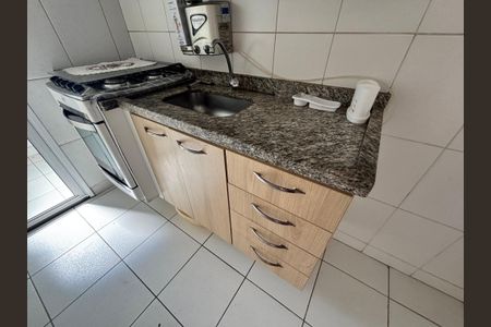 Apartamento à venda com 43m², 2 quartos e sem vagaCozinha