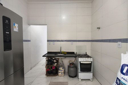 Casa de condomínio para alugar com 55m², 2 quartos e 2 vagasCozinha 