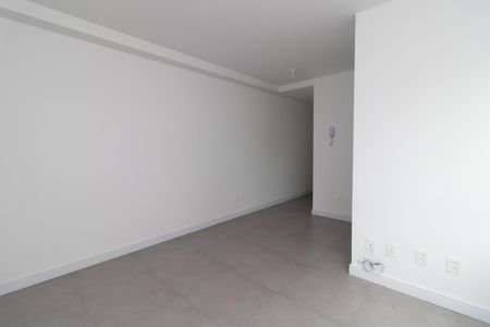 Sala de apartamento para alugar com 2 quartos, 67m² em Menino Deus, Porto Alegre