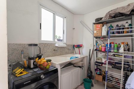 Casa à venda com 270m², 4 quartos e 4 vagasÁrea de serviço 