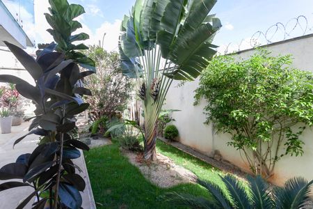 Casa à venda com 270m², 4 quartos e 4 vagasJardim