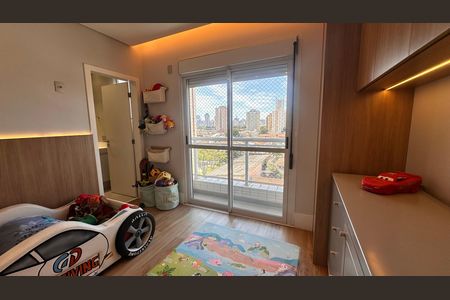 Apartamento à venda com 234m², 4 quartos e 4 vagas Apartamento à venda com 234m², 4 quartos e 4 vagasSuíte 2