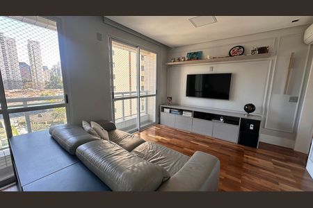 Apartamento à venda com 234m², 4 quartos e 4 vagas Apartamento à venda com 234m², 4 quartos e 4 vagasSala 2