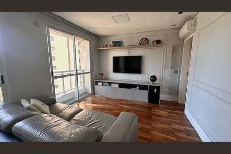 Apartamento à venda com 234m², 4 quartos e 4 vagas Apartamento à venda com 234m², 4 quartos e 4 vagasSala 2
