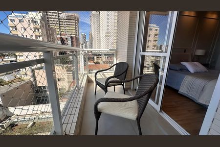 Apartamento à venda com 234m², 4 quartos e 4 vagas Apartamento à venda com 234m², 4 quartos e 4 vagasVaranda da Suíte 3