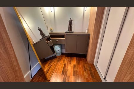 Apartamento à venda com 234m², 4 quartos e 4 vagas Apartamento à venda com 234m², 4 quartos e 4 vagasSala