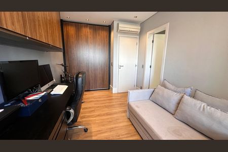 Escritório de apartamento à venda com 4 quartos, 234m² em Itaim Bibi, São Paulo
