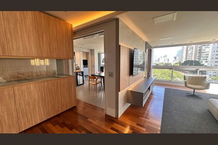 Apartamento à venda com 234m², 4 quartos e 4 vagas Apartamento à venda com 234m², 4 quartos e 4 vagasSala