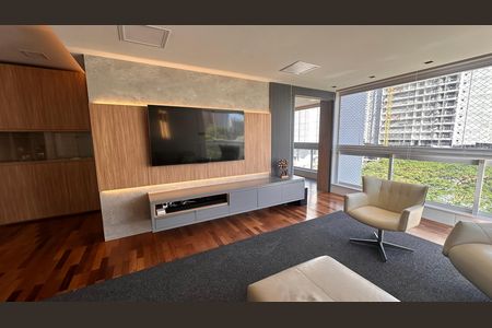 Apartamento à venda com 234m², 4 quartos e 4 vagas Apartamento à venda com 234m², 4 quartos e 4 vagasSala