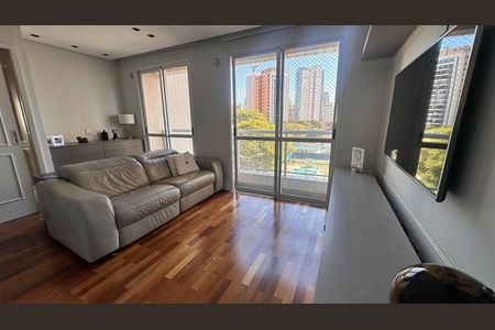Apartamento à venda com 234m², 4 quartos e 4 vagas Apartamento à venda com 234m², 4 quartos e 4 vagasSala 2