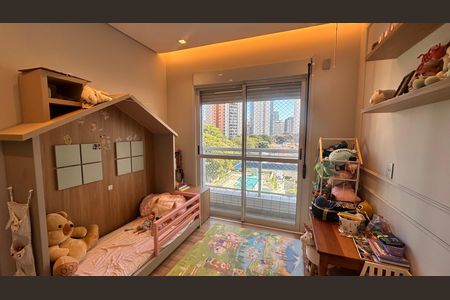 Apartamento à venda com 234m², 4 quartos e 4 vagas Apartamento à venda com 234m², 4 quartos e 4 vagasSuíte