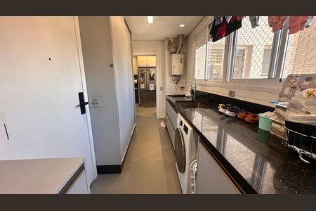Área de serviço de apartamento à venda com 4 quartos, 234m² em Itaim Bibi, São Paulo