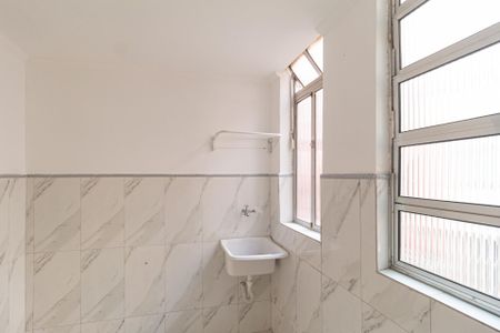 Apartamento para alugar com 38m², 2 quartos e sem vagaCozinha e área de serviço