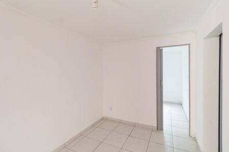 Sala de apartamento para alugar com 2 quartos, 38m² em Conjunto Habitacional Presidente Castelo Branco, Carapicuíba