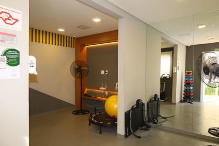 Apartamento para alugar com 32m², 2 quartos e sem vagaÁrea comum - Academia