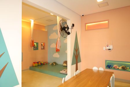 Apartamento para alugar com 32m², 2 quartos e sem vagaÁrea comum - Brinquedoteca