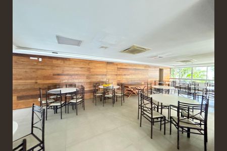 Apartamento para alugar com 126m², 3 quartos e 1 vagaÁrea comum - salão de festas