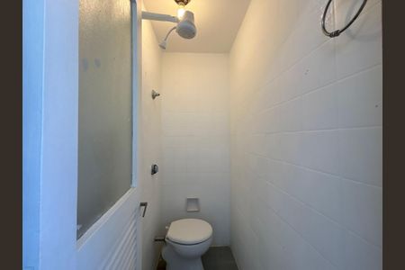 Apartamento para alugar com 126m², 3 quartos e 1 vagaÁrea de serviço - banheiro