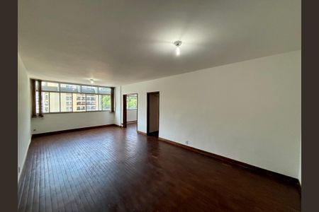 Apartamento para alugar com 126m², 3 quartos e 1 vagaSala