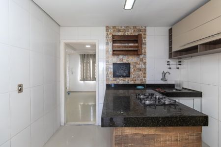 Apartamento para alugar com 64m², 2 quartos e sem vagaCozinha