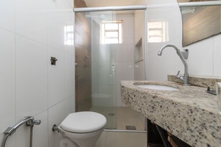 Apartamento para alugar com 64m², 2 quartos e sem vagaBanheiro