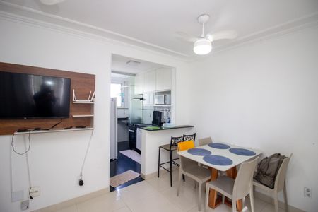 Apartamento à venda com 60m², 3 quartos e 1 vaga Apartamento à venda com 60m², 3 quartos e 1 vagaSala