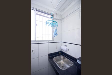Apartamento à venda com 60m², 3 quartos e 1 vaga Apartamento à venda com 60m², 3 quartos e 1 vagaCozinha e Área de Serviço