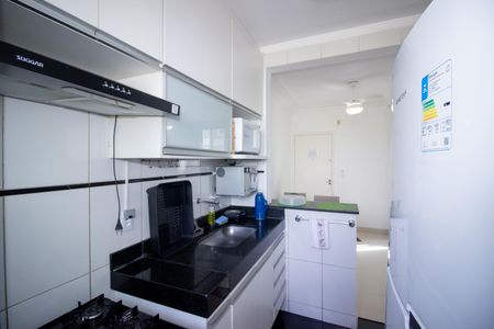 Apartamento à venda com 60m², 3 quartos e 1 vaga Apartamento à venda com 60m², 3 quartos e 1 vagaCozinha e Área de Serviço