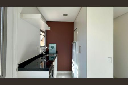 Studio à venda com 28m², 1 quarto e 1 vagaCozinha - Armários